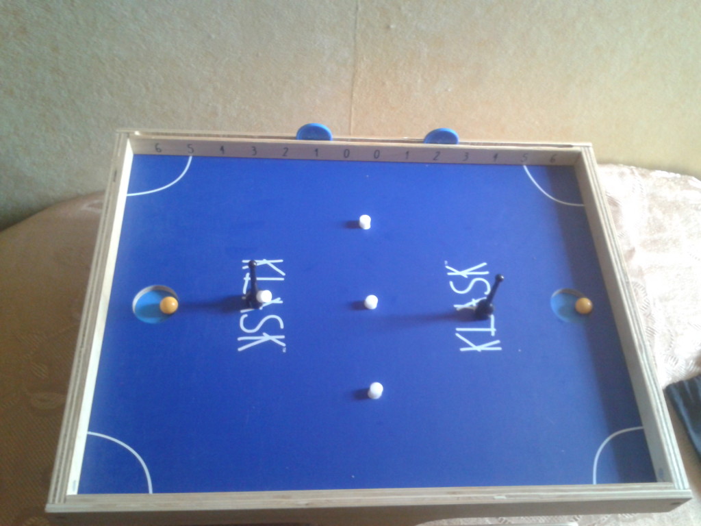 Klask- GameBy.pl
