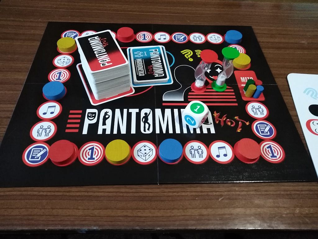 Pantomima HOT