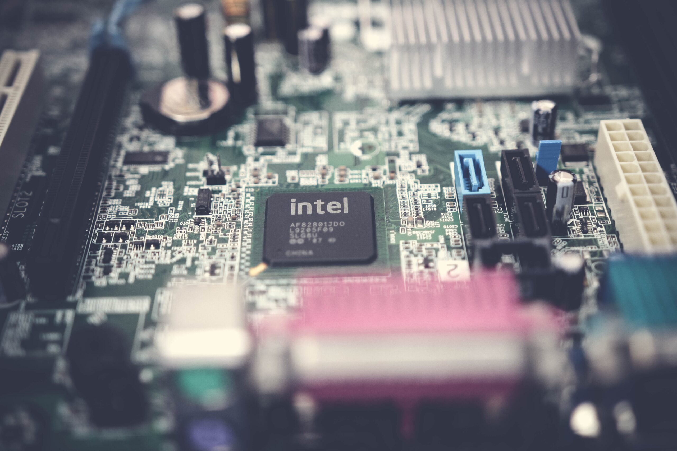 Intel - Gameby.pl