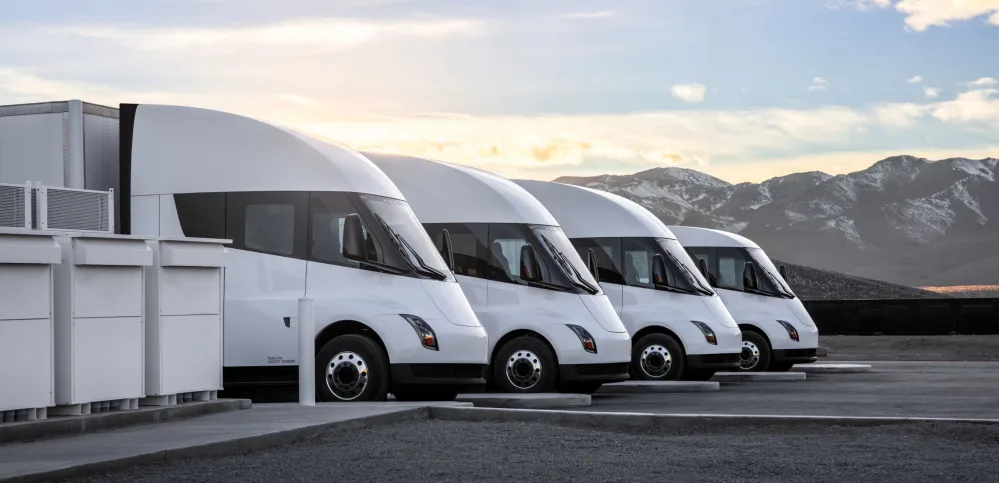 Tesla Semi Truck - Gameby.pl