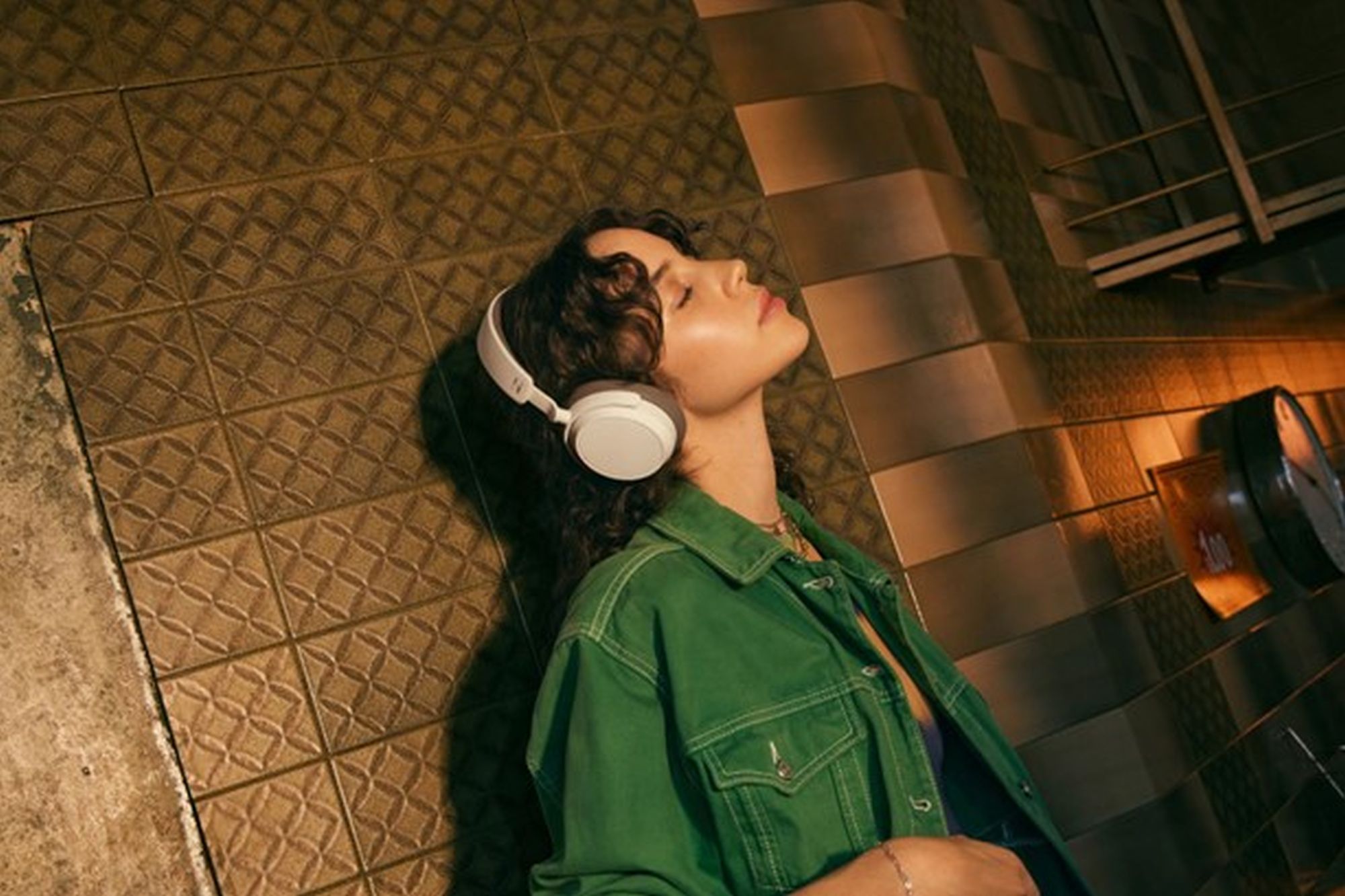 Sennheiser Accentum Wireless - Gameby.pl