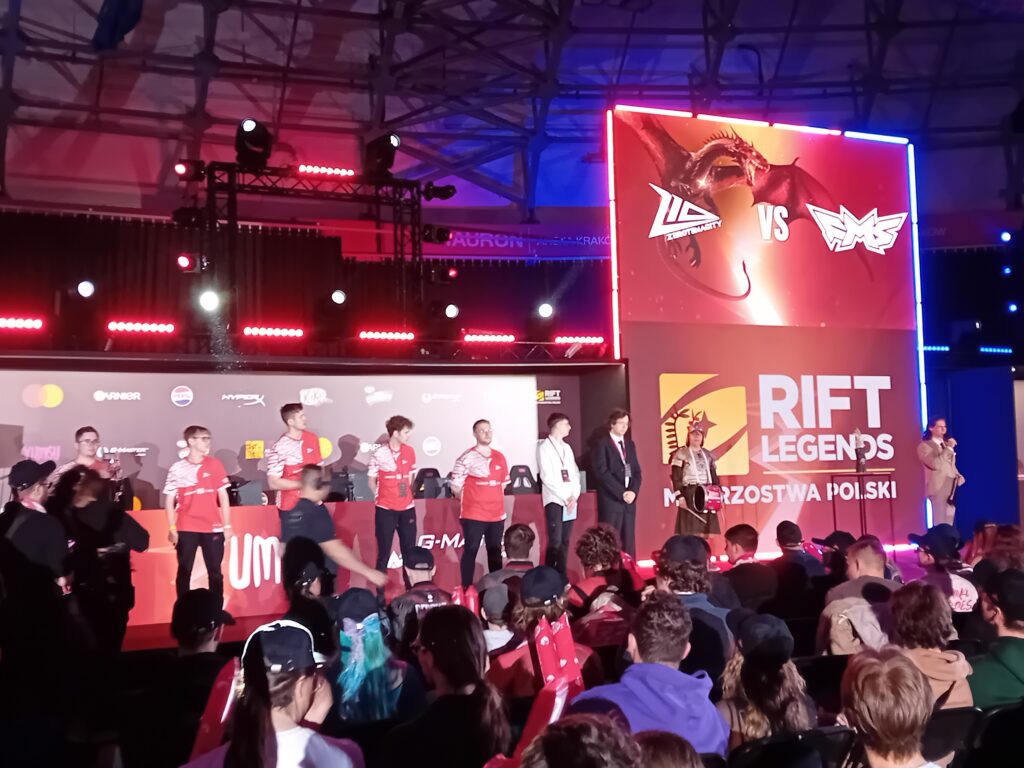Meet at Rift - jedna z drużyn na Rift Legends