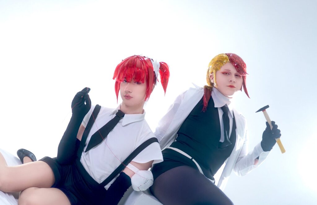 Red Beryl i Rutile z Houseki no Kuni